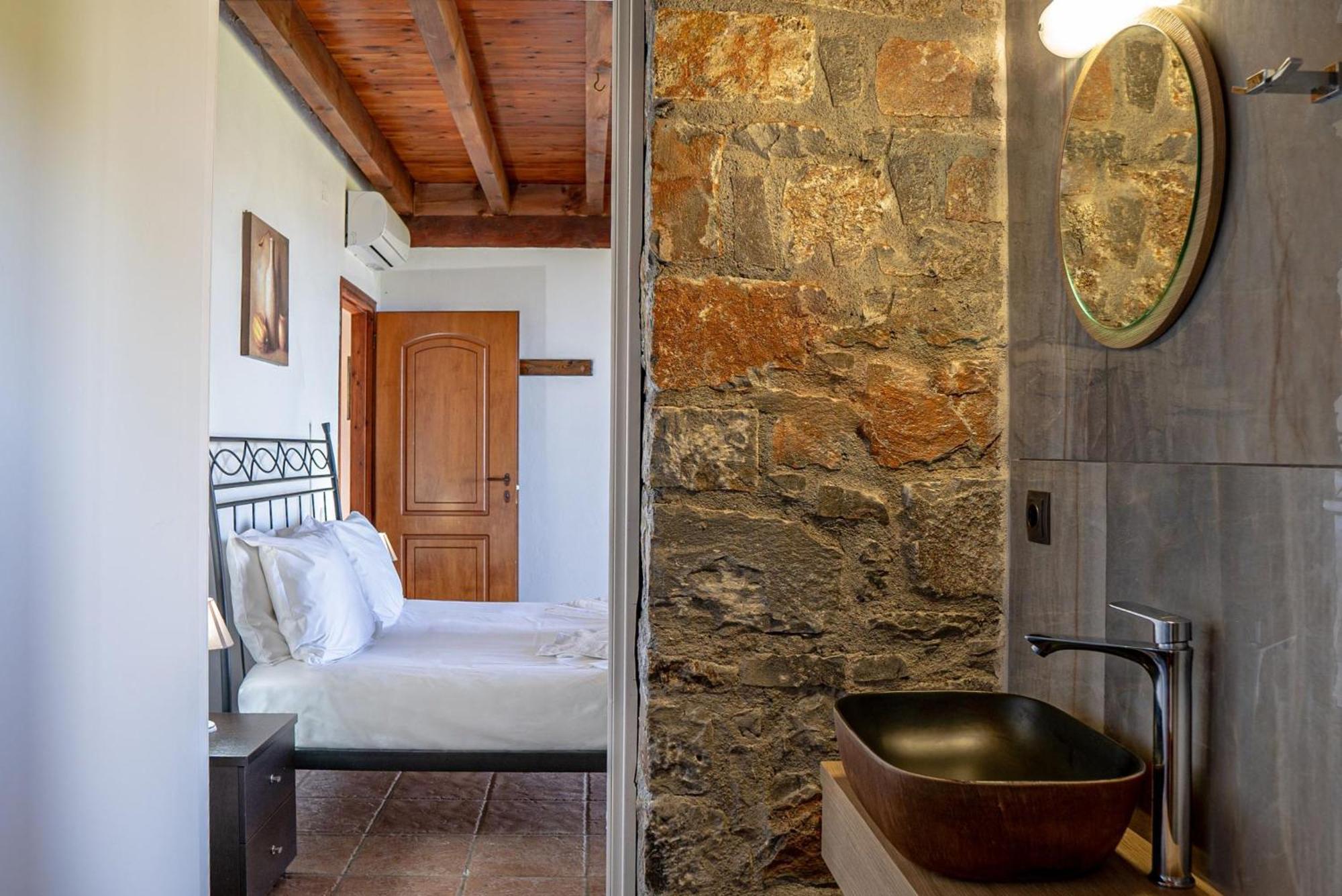 Iris Stone Built Villa Milatos Dış mekan fotoğraf